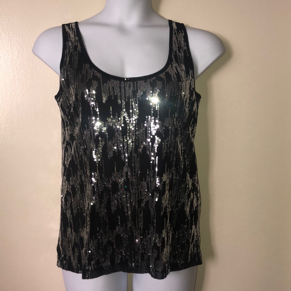 Calvin Klein sequenced tank